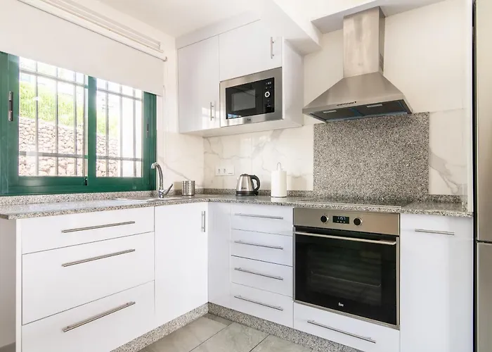 Апартаменты Home2book Vista Dorada Sonneland